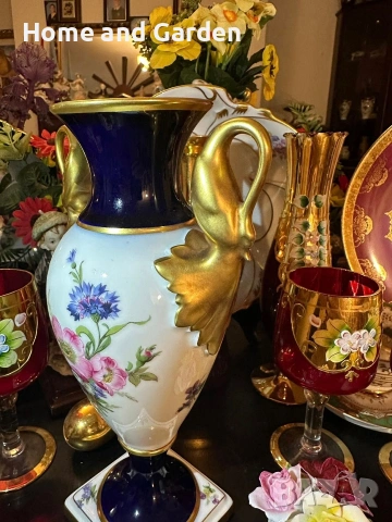 💎 A.K. Kaiser “Imperial” Echt Scharffeuer Kobalt – Колекционерска порцеланова ваза с лебеди, снимка 2 - Декорация за дома - 54026287