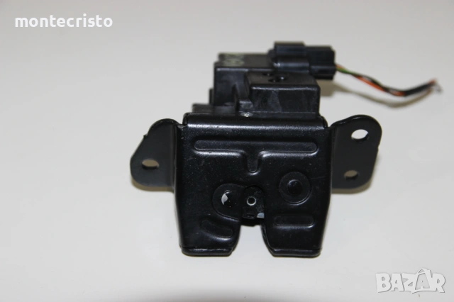 Брава заден капак Kia Venga (2010-2014г.) 81230-1H000 / 812301H000, снимка 3 - Части - 53673530