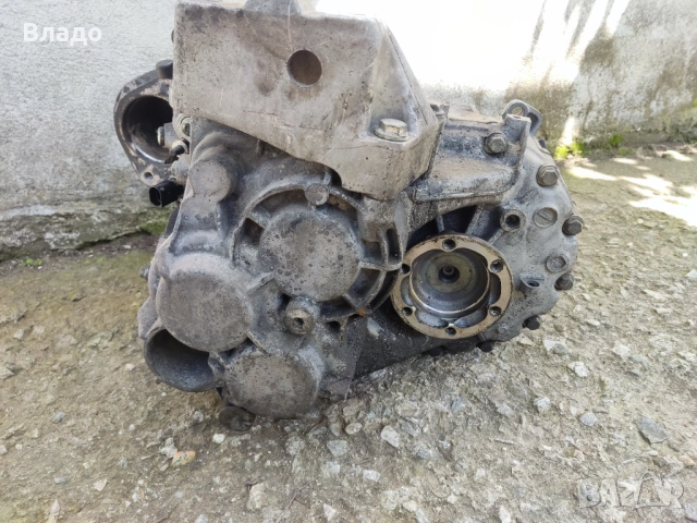 Скорости Golf 4 VR6 4motion EEJ, снимка 4 - Части - 53788999