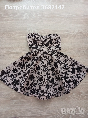 продавам дамска рокля нова 