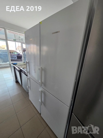 Хладилник с фризер Liebherr, снимка 3 - Хладилници - 53683472