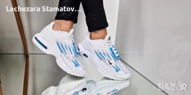 Дамски маратонки Nike, снимка 4 - Маратонки - 48865617