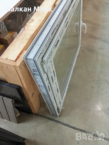 НОВ PVC Прозорец REHAU – 100х80 см (Троен стъклопакет), снимка 2 - Дограми - 53912930