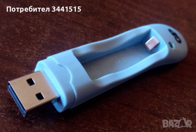 Мини зарядно GP за ААА, R03 от USB , снимка 2 - Друга електроника - 46414156