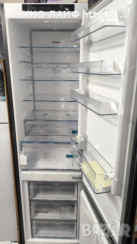 Хладилник с Фризер Siemens iQ300 KG39N2XAG, Total NoFrost, висок 203см , снимка 2 - Хладилници - 53862302