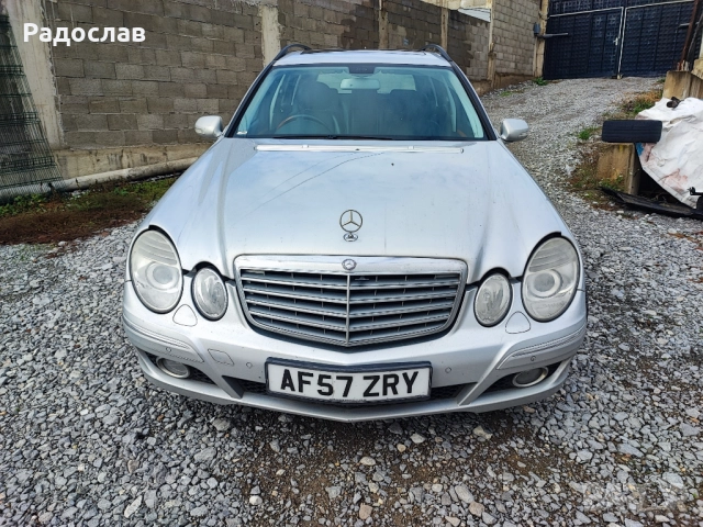 Мерцедес E 320 CDI 224 коня На Части комби, снимка 2 - Автомобили и джипове - 52436647