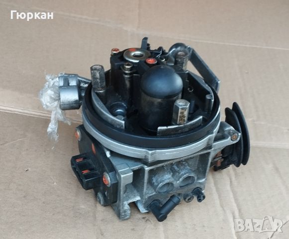 VW  1.8  Карбуратор , снимка 3 - Части - 46529190