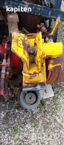 буфер теглич за камион, снимка 2 - Части - 49776853