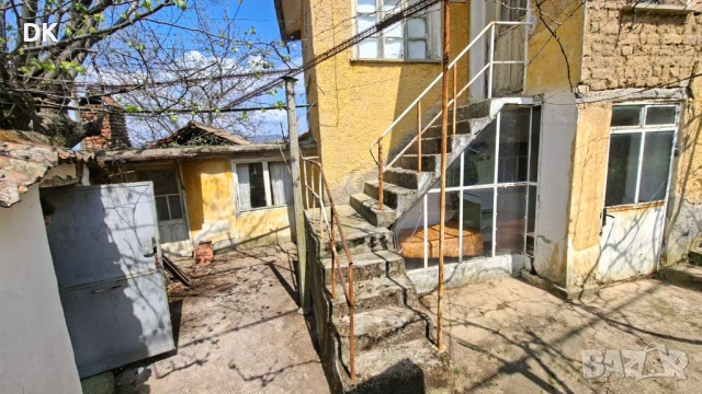 Къща село Елхово общ. Николаево обл. Ст. Загора , снимка 1 - Къщи - 54276252