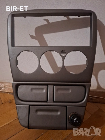 Сива средна конзола с къпхолдери за Опел вектра Б/ Opel vectra b