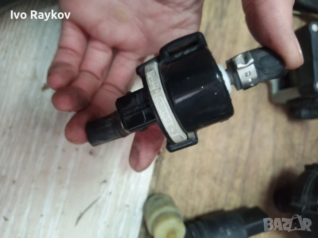 Вакуумен клапан VW Golf 5 1.4 TSI , 058133459, снимка 2 - Части - 54009866