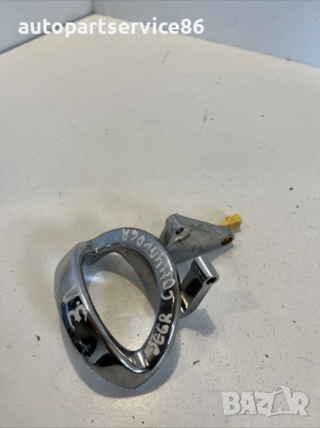 Вътрешна дръжка задна лява за Jeep Commander (2010) , снимка 2 - Части - 53592005