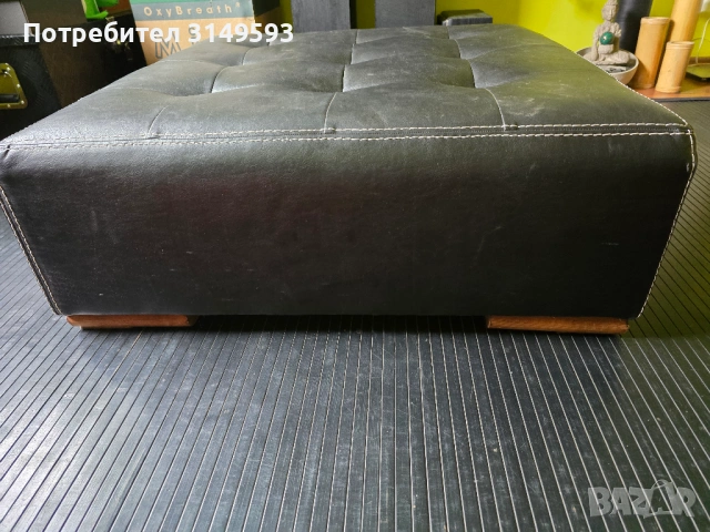 Продавам кожена табуретка, снимка 2 - Дивани и мека мебел - 53647713