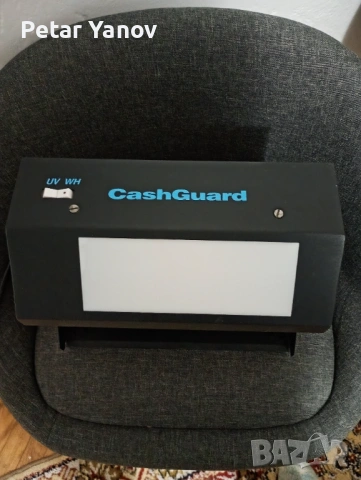 Cashguard апарат за проверка на банкноти
