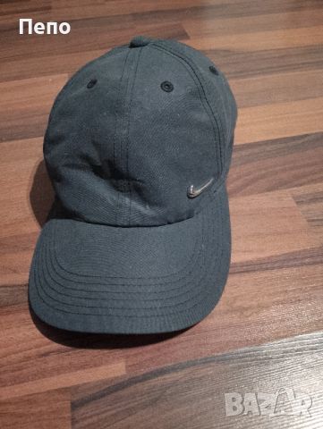 Шапка Nike , снимка 1 - Шапки - 46231528