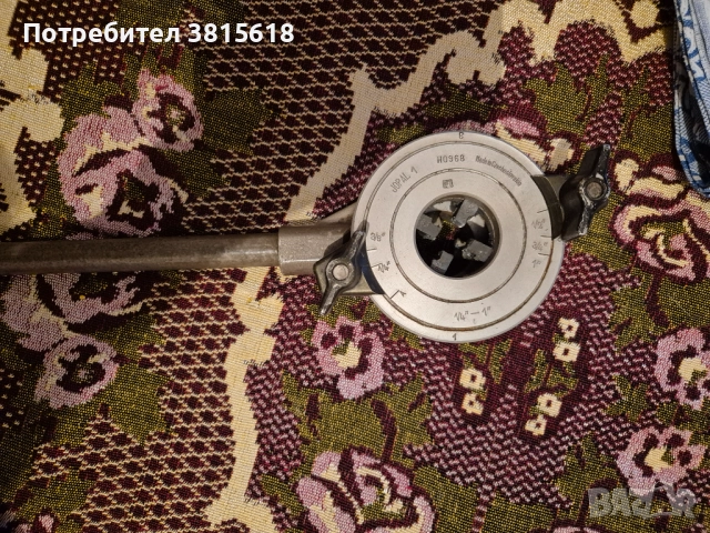 Продавам плашка за резби до 2 цола, снимка 3 - Други инструменти - 52892835