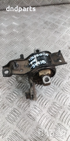 Тампон двигател Seat Toledo 1.6TDI 2016г.	