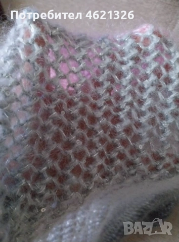 Шал, ажурен, ръчно плетиво, 3 цвята, мохер, пайети, мек и топъл, с подарък огледалце, снимка 7 - Шалове - 52481654