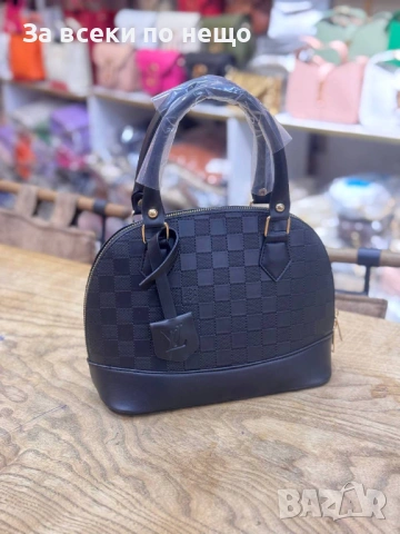 Louis Vuitton Дамска Чанта Луис Витон - Налични Различни Цветове Код SK505, снимка 4 - Чанти - 53039433