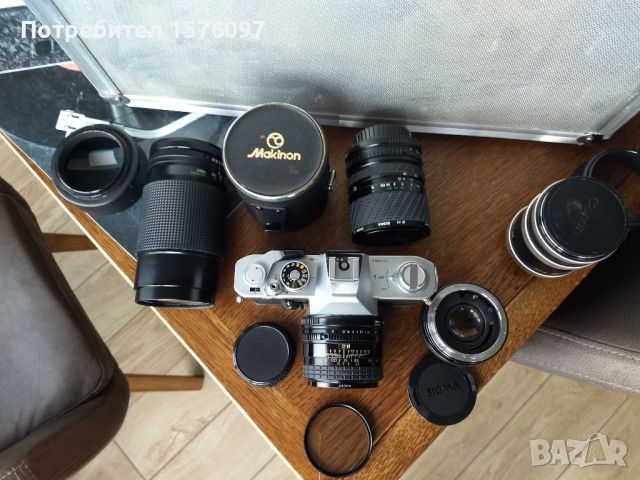 Фотоапарат Canon FTb с 3 обектива, телеконвертер 2х, светкавица и куфар, снимка 6 - Фотоапарати - 46182336