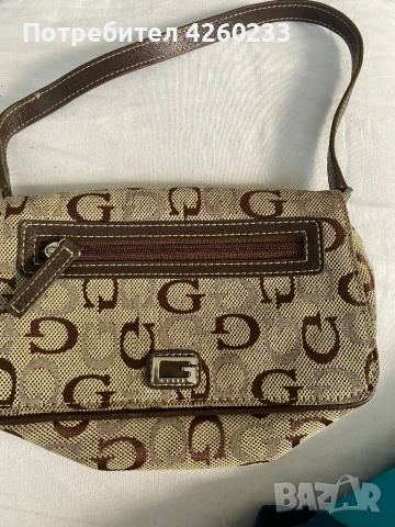 Чантичка guess, снимка 2 - Чанти - 51408554
