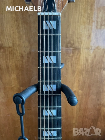 Продавам 12 струнна оригинална акустична китара Höfner, снимка 3 - Китари - 53562171