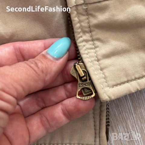 Дамско бомбър яке Levi Strauss & Co, размер L, бежово Levi's, снимка 10 - Якета - 52180615