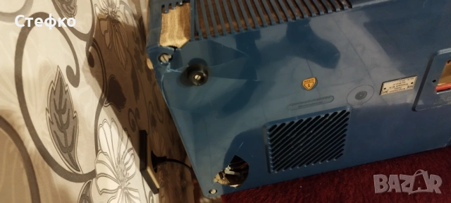 Лампов магнетофон RFT BG 26 за части, снимка 2 - Грамофони - 53576063