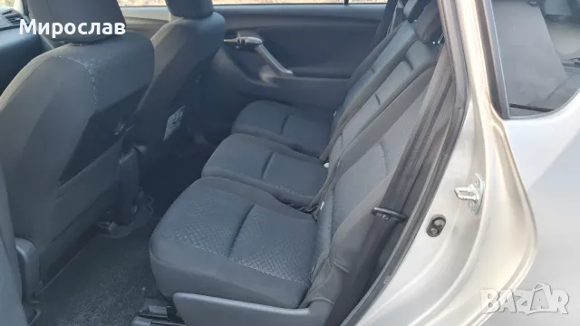 Toyota verso 1.6 Газ.инж. като нова, снимка 17 - Автомобили и джипове - 48590843