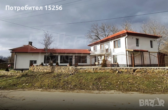 Къща до язовир Сопот 