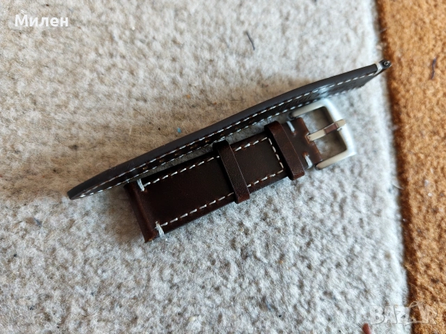кожена каишка за часовник, снимка 3 - Каишки за часовници - 54010436