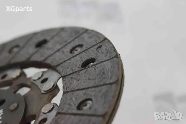 Феродов диск за Volkswagen Touran I 2.0TDI 140 к.с. (2003-2010) 03G141031G, снимка 5 - Части - 49616473