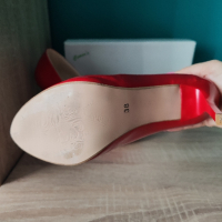 Лачени дамски обувки , снимка 7 - Дамски обувки на ток - 44968560