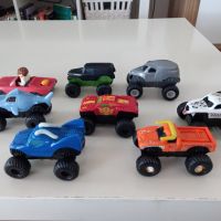 Колекция от 8  бр. колички McDonallds, 2 бр. Ferrari на Shell, снимка 1 - Коли, камиони, мотори, писти - 31924989
