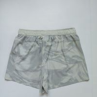 Calvin Klein  women's shorts , снимка 11 - Къси панталони и бермуди - 45763860