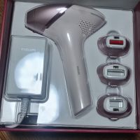 Фотоепилатор IPL Philips Lumea Seria 9000 BRI958/00, снимка 1 - Епилатори - 45763455