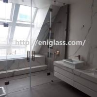 Стъклена стена ,преграда , снимка 1 - Душ кабини и вани - 45334822