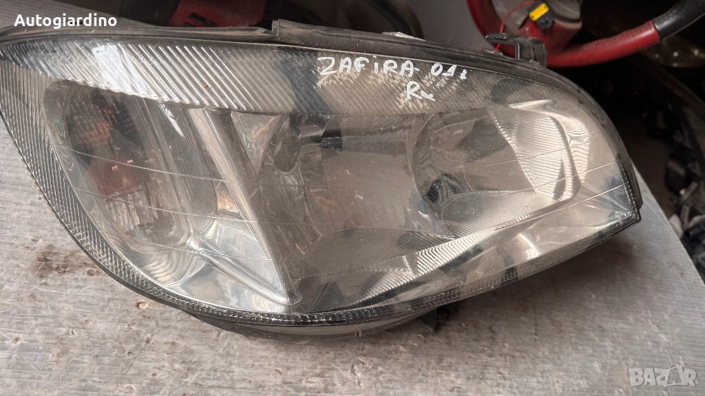 Оригинални Фарове зa Opel Zafira 2001 - 90582022, снимка 1