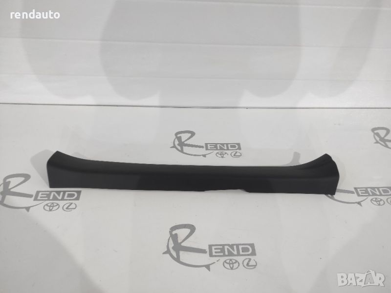 Предна дясна кора праг за Toyota Corolla E18 2013-2019 67913-02260, снимка 1