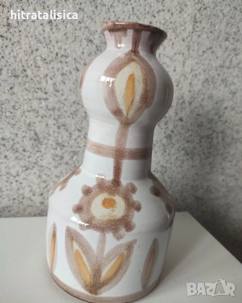 Керамична ваза от 60'те год, снимка 1