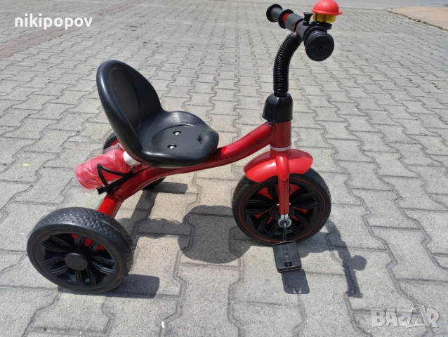 BYOX Триколка Cavalier Lux червен, снимка 8 - Детски велосипеди, триколки и коли - 53564533