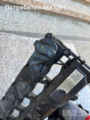 Капак клапани на двигател на Мерцедес Mercedes 2.2Cdi 651 само за 140лв. A6510100001, снимка 4 - Части - 52556589