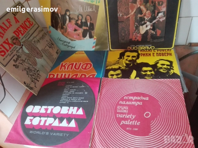 Грамофонни плочи - два лота., снимка 5 - Грамофонни плочи - 51630985