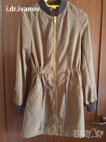 Тънко дълго модерно яке 