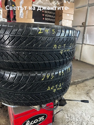 Зимни Гуми 245/45/19 102V Good Year Ultragrip 8 Runflat RSC, снимка 2 - Гуми и джанти - 54096131