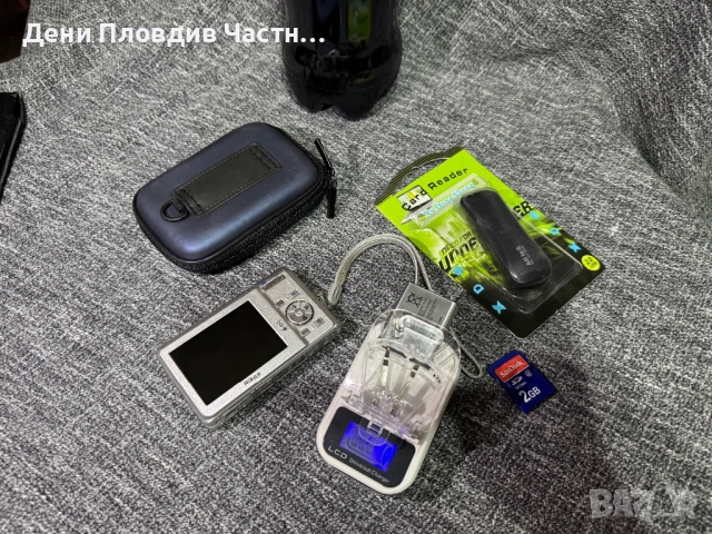 Фотоапарат Nikon Coolpix, снимка 7 - Фотоапарати - 53706239