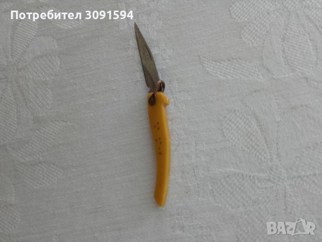  Старо детско джобно ножче  от кост, снимка 4 - Други ценни предмети - 45560074