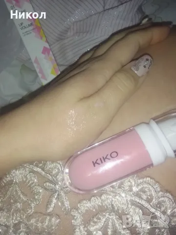 НОВ оригинален гланц Kiko Milano, снимка 2 - Козметика за лице - 48045848