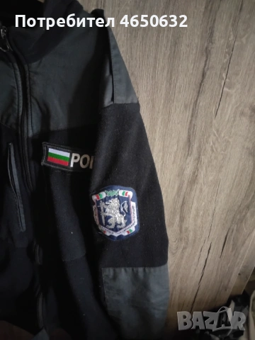 Продавам полицейско горниш те размер м , снимка 2 - Блузи - 53508778