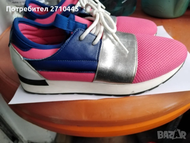 Маркови маратонки на Pollini, снимка 4 - Маратонки - 53271938